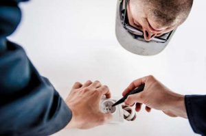 Averías-eléctricas que cubre nuestra póliza de vivienda
